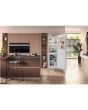 Hotpoint H7X83AW2 Freestanding Fridge Freezer - White