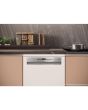 Hotpoint HD7FHP33 60cm Dishwasher - White