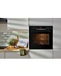 Bosch HQA534BB3B, Built-in oven with added steam function