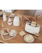 Smeg TSF01CRUK Toaster, Cream