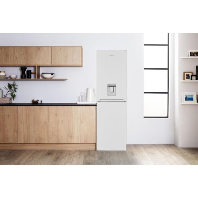 Hotpoint HBNF 55181 W AQUA UK 1 fridge freezer - White
