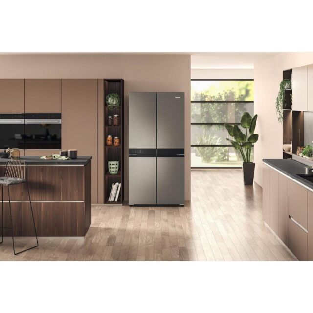 Hotpoint HQ9U2BLG 4-Door American Fridge Freezer - Inox