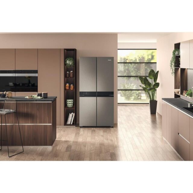 Hotpoint HQ9U2BLG 4-Door American Fridge Freezer - Inox
