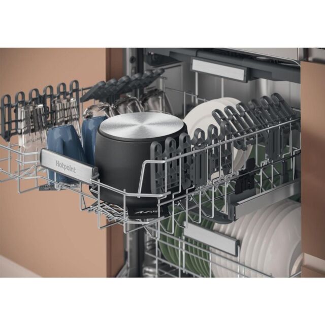Hotpoint H7FHS41X 60cm Freestanding 15 Place Dishwasher - Inox