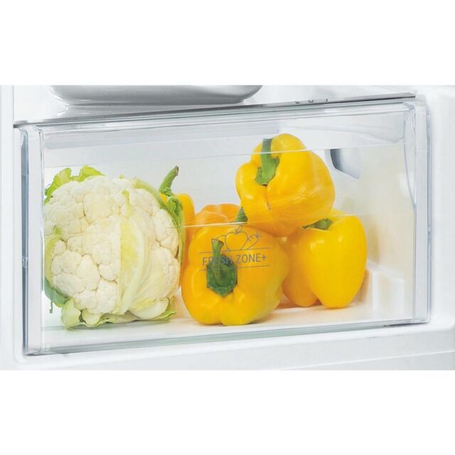 Hotpoint SH6A2QWR 60cm Tall Larder Fridge - White