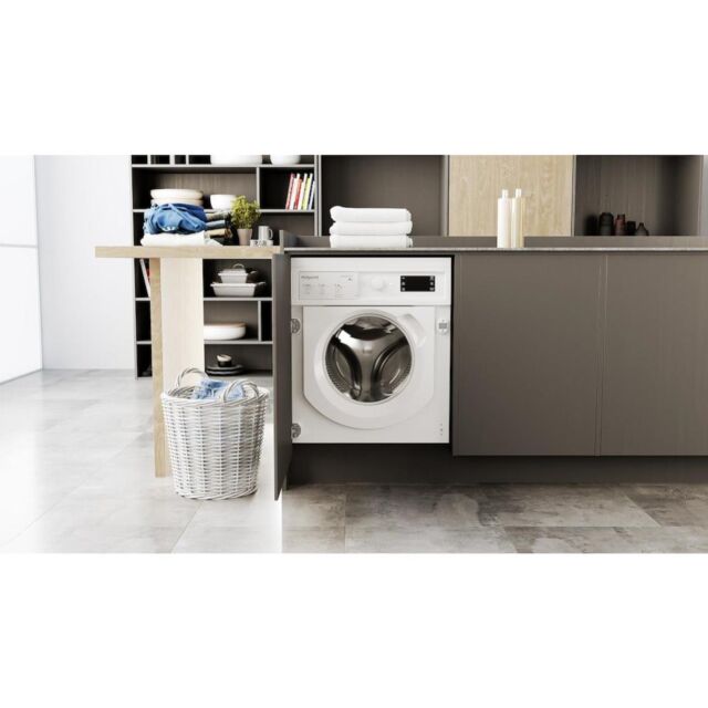 Hotpoint BIWMHG81485 Built-In Front Loading Washing Machine