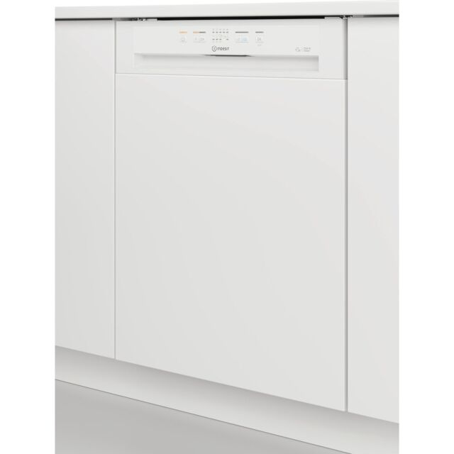 Indesit I3B L626 UK Push&Go Built-In Dishwasher