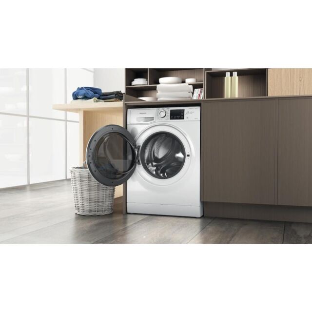 Hotpoint NDB11724WUK Freestanding Washer Dryer
