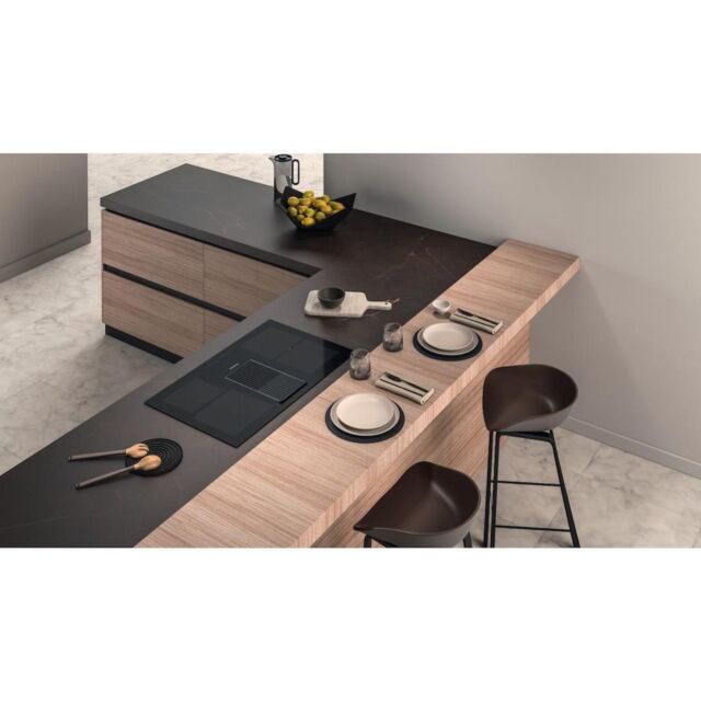 Hotpoint PVH92BKFKIT 90cm Venting Induction Hob