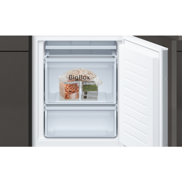 Neff KI7862SF0G, Built-in fridge-freezer with freezer at bottom