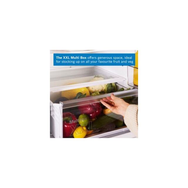 Bosch KIN96NSE0G, Built-in fridge-freezer with freezer at bottom