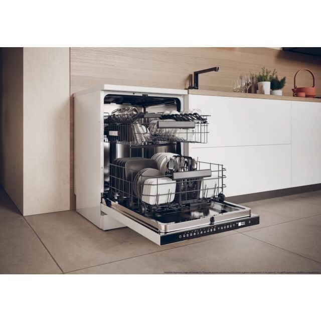 Haier XF 5C7M0W-80 Freestanding 60cm 15 Place Dishwasher with C Energy Rating - White
