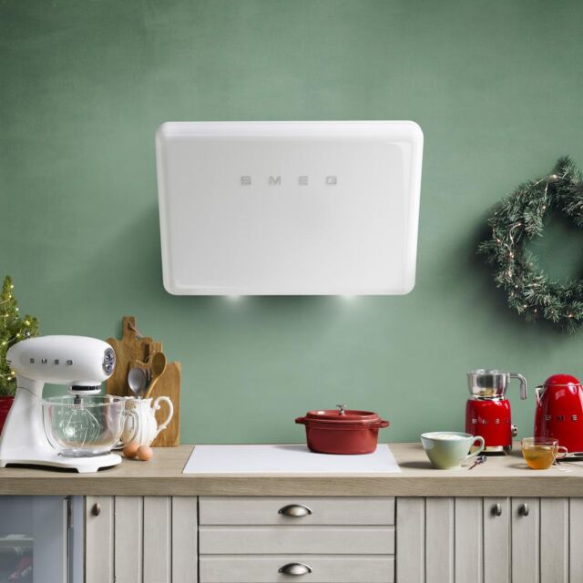 Smeg KLF03RDUK Kettle, Red