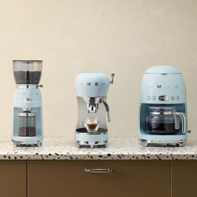 Smeg DCF02PBUK Drip Filter Coffee Machine