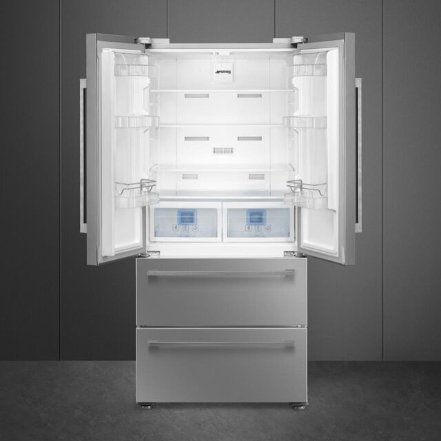 Smeg FQ55FXDE American Style Fridge Freezer