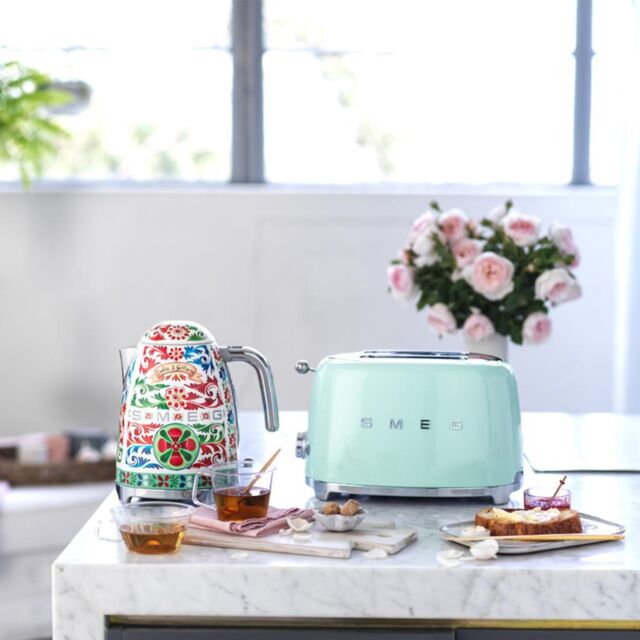 Smeg TSF01PGUK Toaster, Green