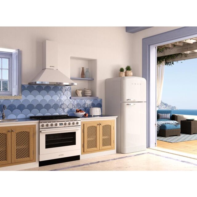 Smeg KPF9WH 90cm Portofino Chimney Hood, White