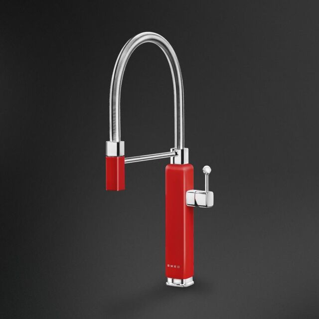 Smeg MDF50RD Tap, Red