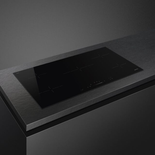 Smeg SE495ETD 90cm Ceramic Hob, Black