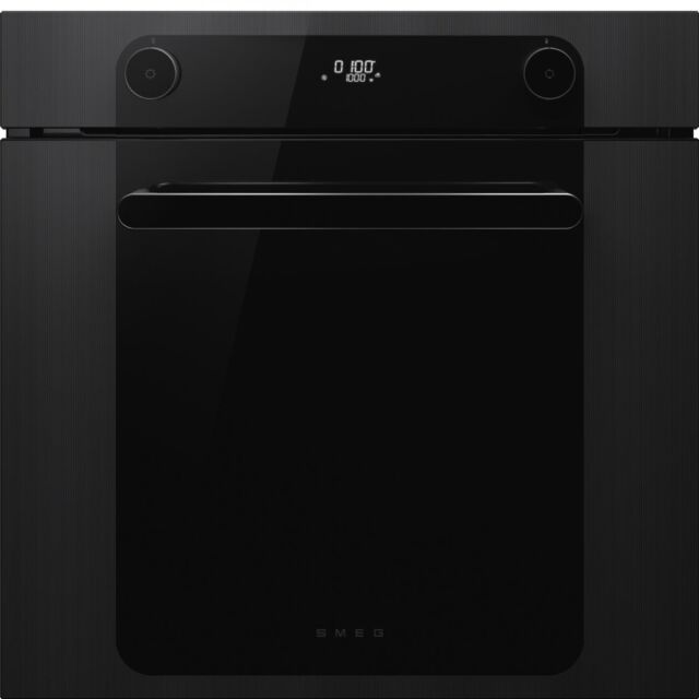 Smeg SFP6201TBI Pyrolytic Built-In Single Oven - Black