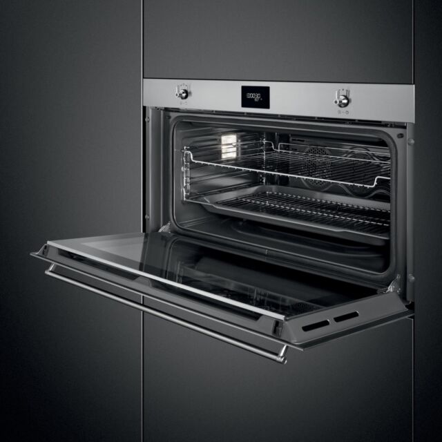 Smeg SFPR9301TX Pyrolytic Single Oven - Stainless Steel