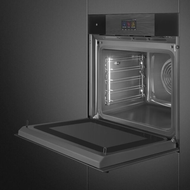 Smeg SO6104APB3 60cm Linea Omnichef Single Oven, Black