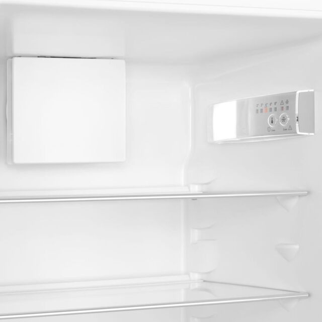 Smeg UKC81721E 60cm Integrated In Column 70-30 Fridge Freezer
