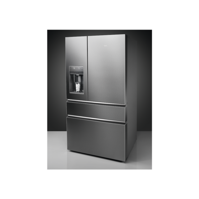 AEG RMB954E9VX 9000 Series American Style Fridge Freezer
