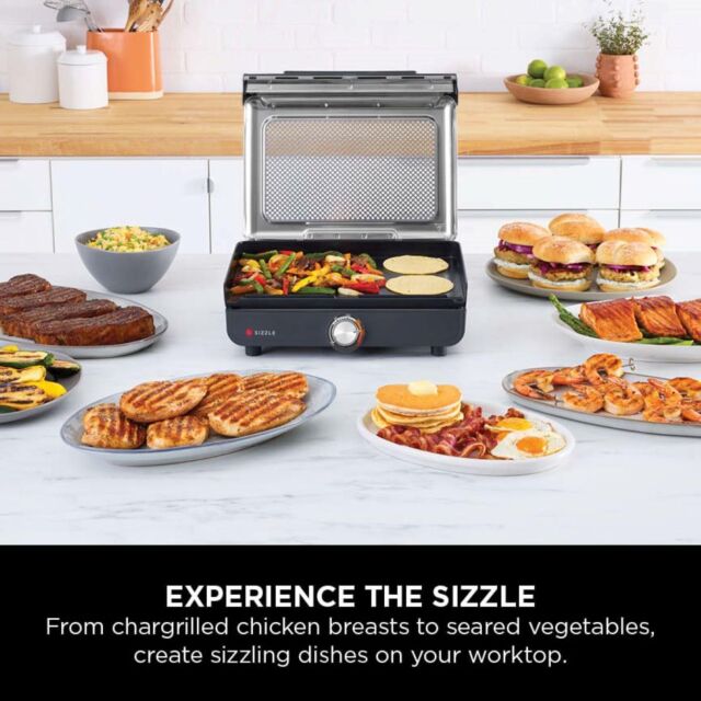 Ninja GR101UK Sizzle Low Smoke Indoor Grill & Flat Plate 