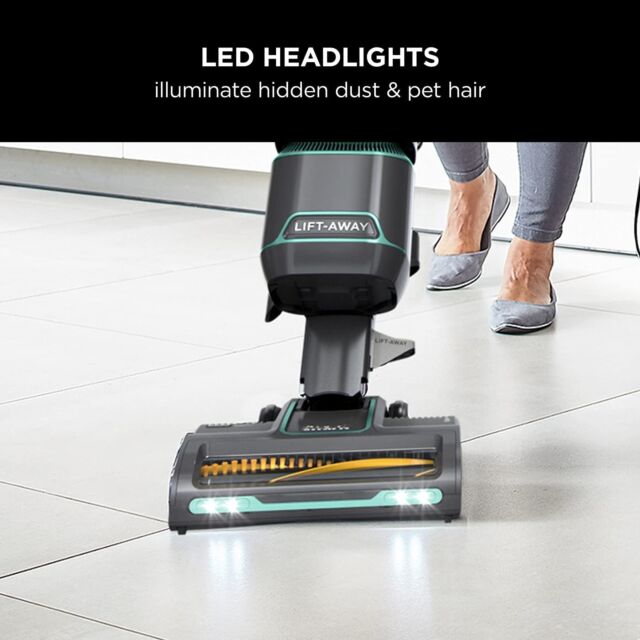 Shark NZ690UK Anti Hair Wrap Upright Vacuum Cleaner with Lift-Away