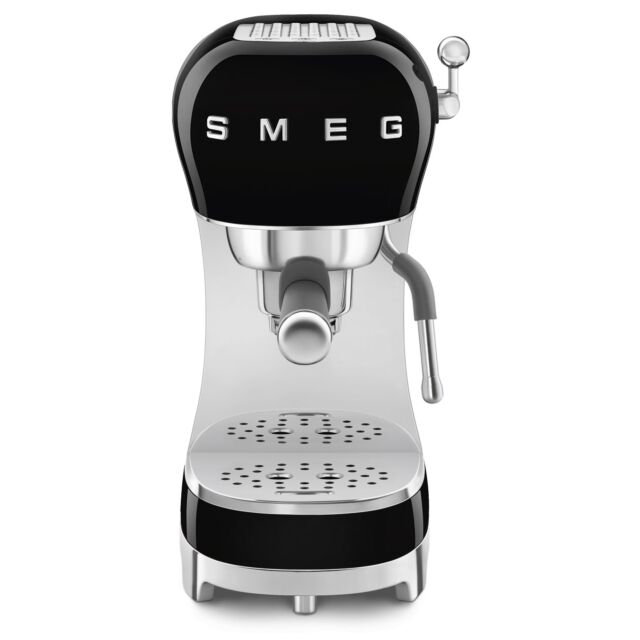 Smeg ECF02BLUK Espresso Coffee Machine Black