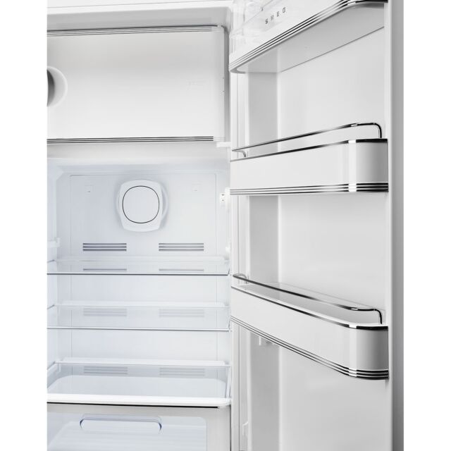 Smeg FAB28RDRU6 60cm 50s Style Right Hand Hinge Fridge with Icebox Rust