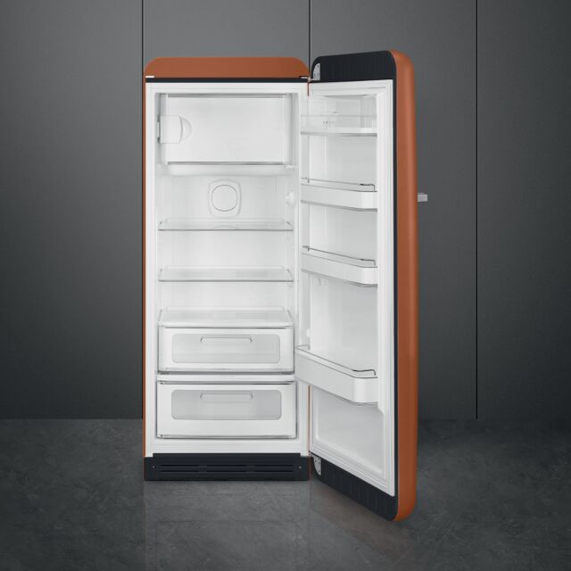 Smeg FAB28RDRU6 60cm 50s Style Right Hand Hinge Fridge with Icebox Rust